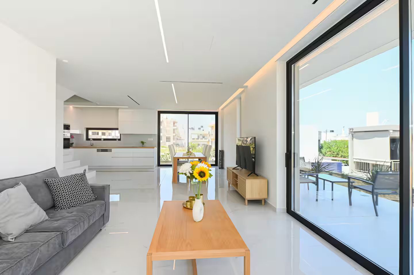 Living room (4) of City Gem Suite Heraklion Crete at KM Living