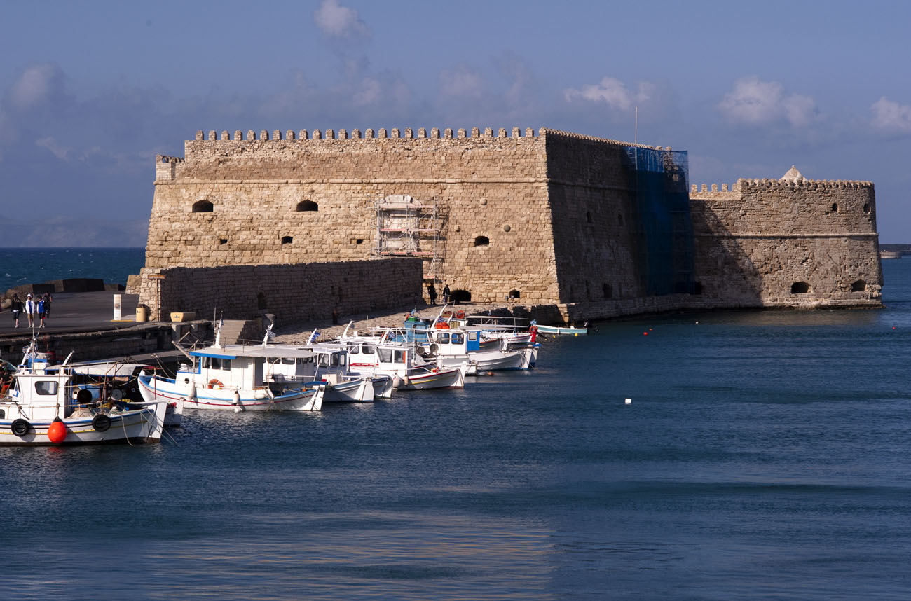 Koules Fortress & Venetian Harbour